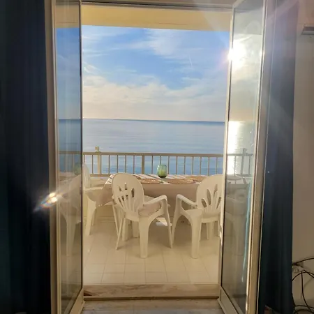 Lejlighed La Dolce - Beachfront *